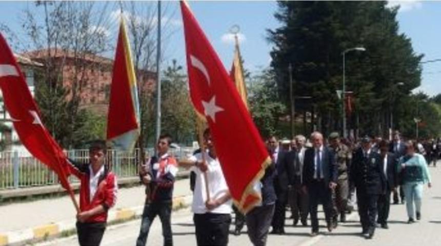 19 Mayıs Kutlamaları &rsquo;&rsquo;gen&ccedil;lik Y&uuml;r&uuml;y&uuml;ş&uuml;&rsquo;&rsquo; İle Başladı