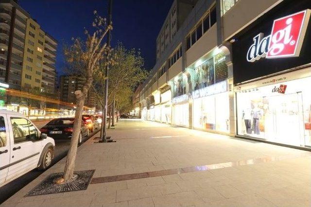 Gazi Muhtarpaşa Bulvarında &Ccedil;alışmalarda Sona Gelindi 1