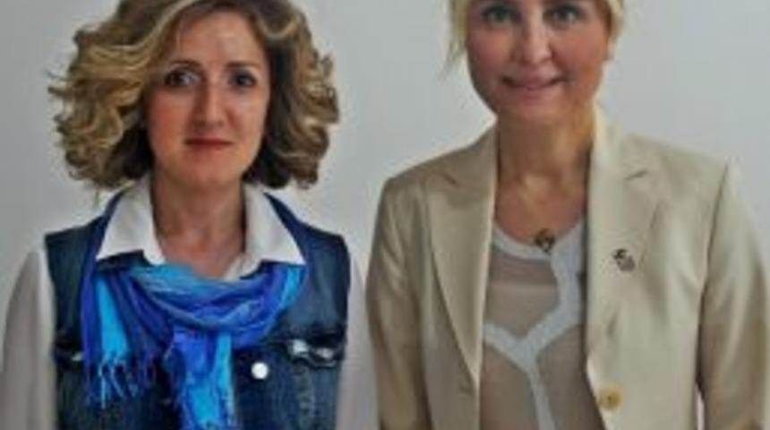 Chp&rsquo;nin Kadın Adayları Meral Akşener&rsquo;e Sahip &Ccedil;ıktı