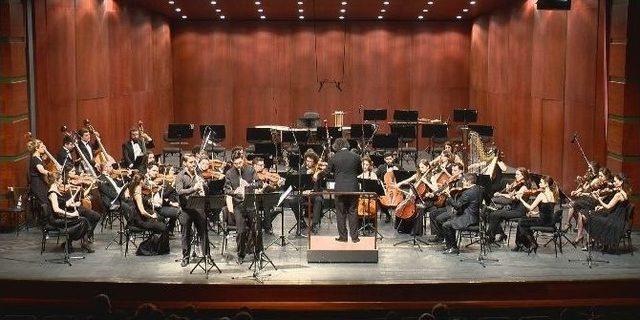 Klarinet Sanatçıları Ve Senfoni Orkestrası’ndan Müzik Ziyafeti