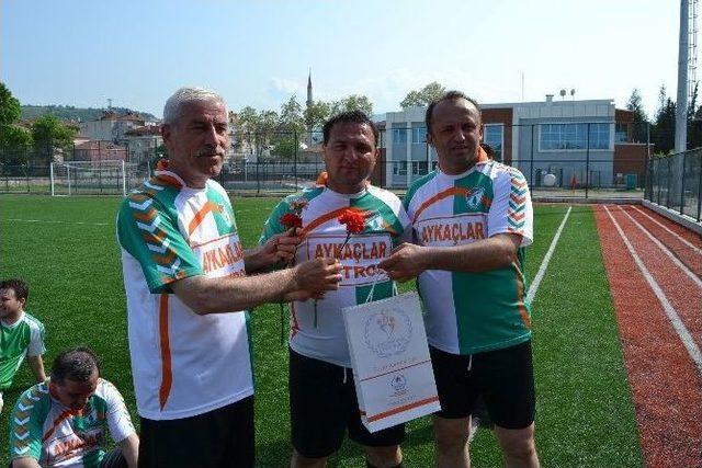 Alaçam’da Eski Sporculara Vefa