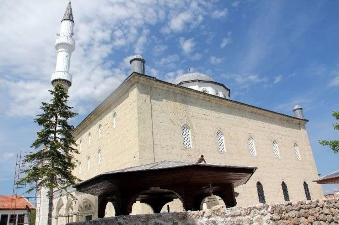 Tarihi Caminin Restorasyonu Tamamlandı