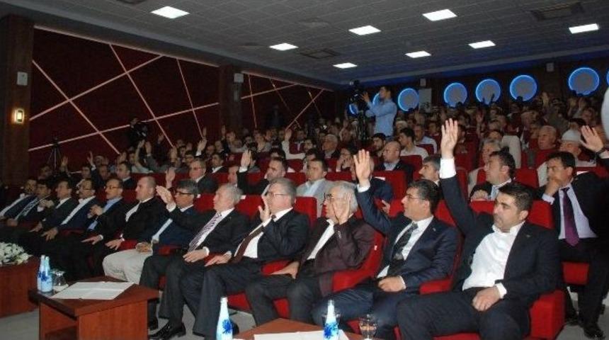 Uşak Deri Karma Organizede Y&ouml;netim El Değiştirdi