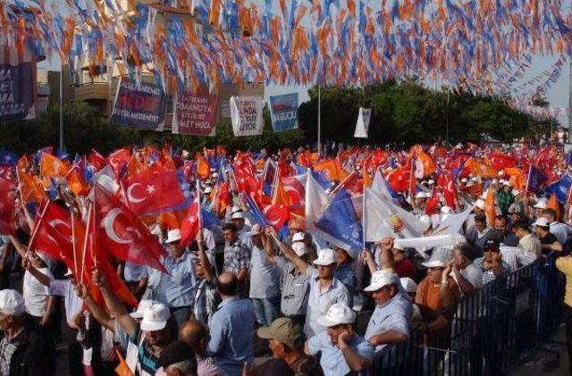 Davutoğlu: Bu Topraklarda Bir Daha Seçilmiş Cumhurbaşkanı Ya Da Başbakan Idam Sehpasına Gönderilemeyecek  (2)