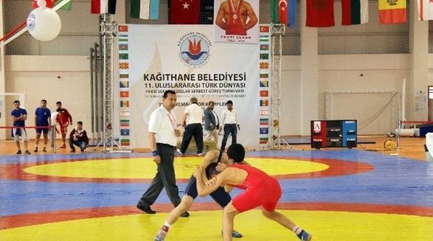 Kağıthane&rsquo;de G&uuml;reş Heyecanı Başladı