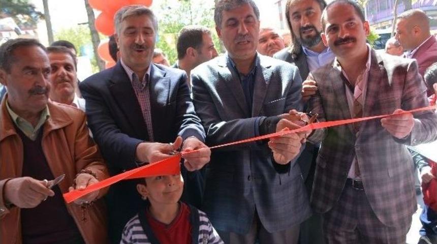 Tatvan&rsquo;da Yeni Bir Turizm Acentesi Hizmete Girdi