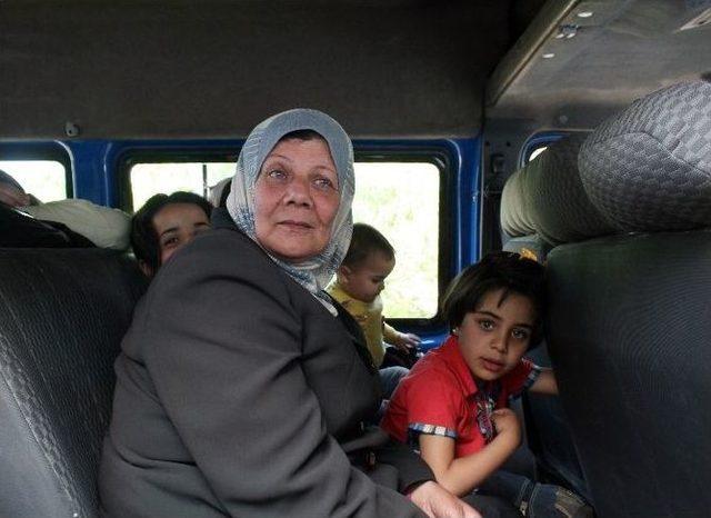 Savaştan Ka&ccedil;an Suriyeli M&uuml;lteciler: &ldquo;&ouml;leceksek Denizde &Ouml;lelim&rdquo; 1