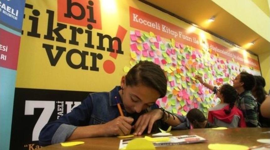 Fuarda Herkes D&uuml;ş&uuml;ncesini Yazıyor