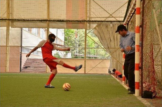 Görme Engellilerin Futbol Heyecanı