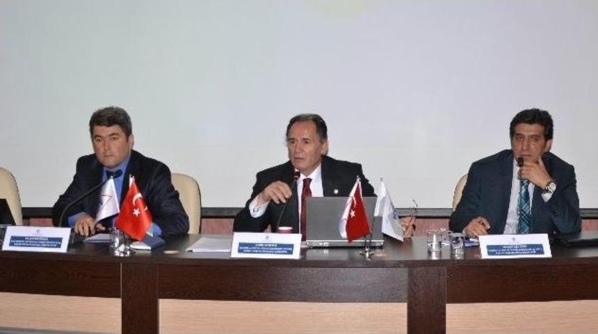 &Ccedil;alışma Hayatı Ve İş Teftişi Konulu Panel D&uuml;zenlendi