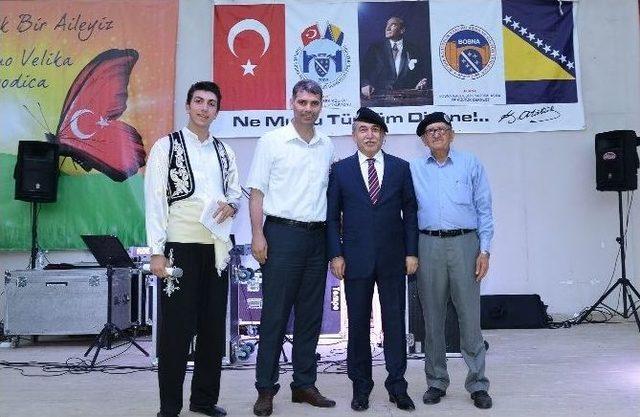 Boşnaklar Pita Festivali’nde Gönüllerince Eğlendi