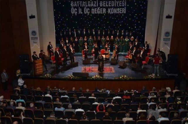 Üç İl Üç Değer Konserine Yoğun İlgi