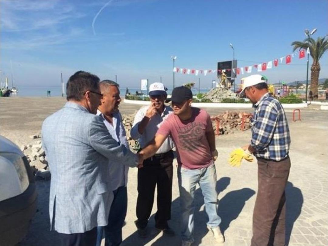 Edremit&rsquo;te Kordon D&uuml;zenlemesi Yapılıyor