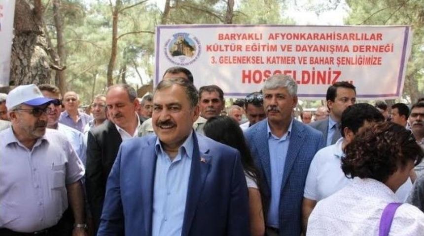 Eroğlu, D&uuml;nyanın En &Ccedil;ok Tesis A&ccedil;an Bakanı