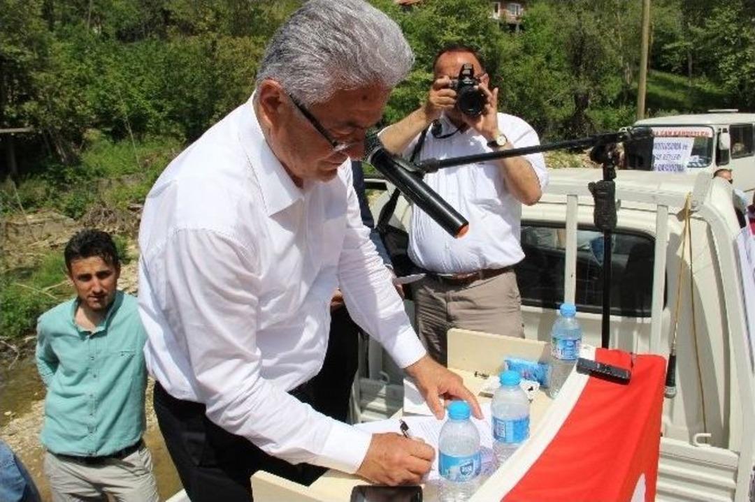 K&ouml;yl&uuml;ler Milletvekili Adaylarına Taahh&uuml;tname İmzalattı