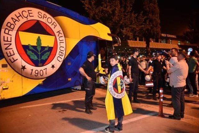 Fenerbahçe, Adana'dan Ayrıldı