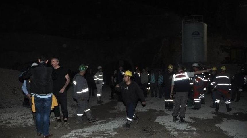 Domani&ccedil;&rsquo;te Hes İnşattında G&ouml;&ccedil;&uuml;k Meydana Geldi