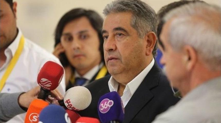 Fenerbah&ccedil;eli Y&ouml;netici Uslu&rsquo;dan &Ccedil;arpıcı A&ccedil;ıklamalar