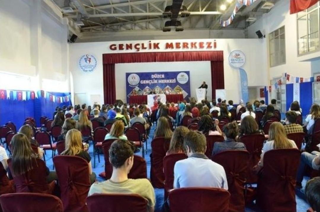 D&uuml;zcespor Paneli