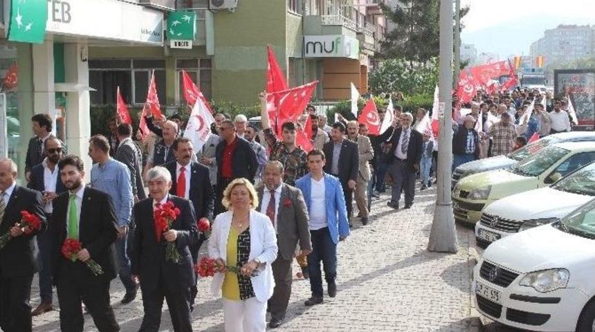 Milli İttifak&rsquo;tan Sevgi Y&uuml;r&uuml;y&uuml;ş&uuml;