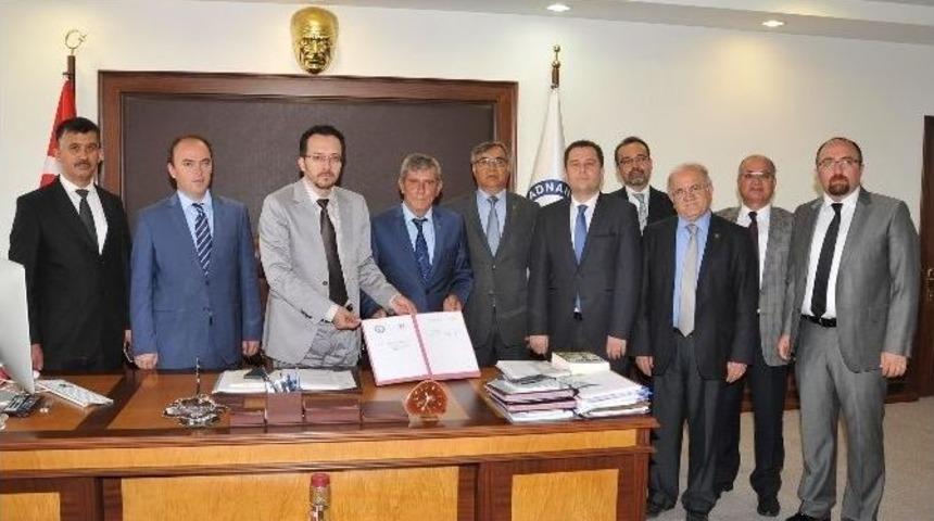 Ad&uuml; İle K&ouml;y-koop Arasında Protokol İmzalandı&rlm;