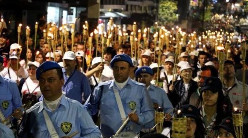 Meşaleli Gen&ccedil;lik Y&uuml;r&uuml;y&uuml;ş&uuml;