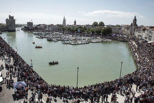 Red Bull Cliff Diving Dünya Serisi 2015’te Sezonun Fransa’daki İkinci Ayağını Şampiyon Gary Hunt Kazandı