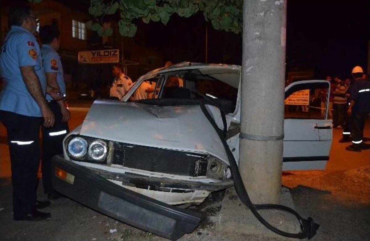 Kozan&rsquo;da Trafik Kazası: 2 Yaralı