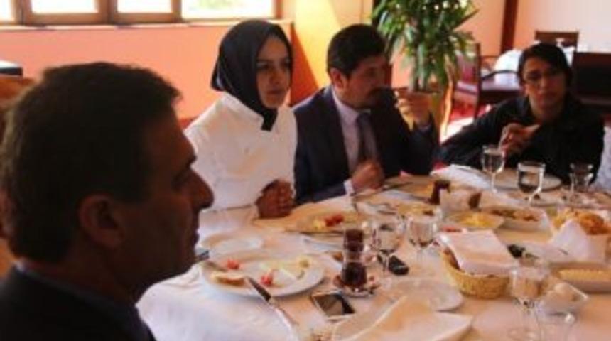 Hdp&rsquo;li Milletvekili Adayları Eş Zamanlı Saldırıyı Kınadı