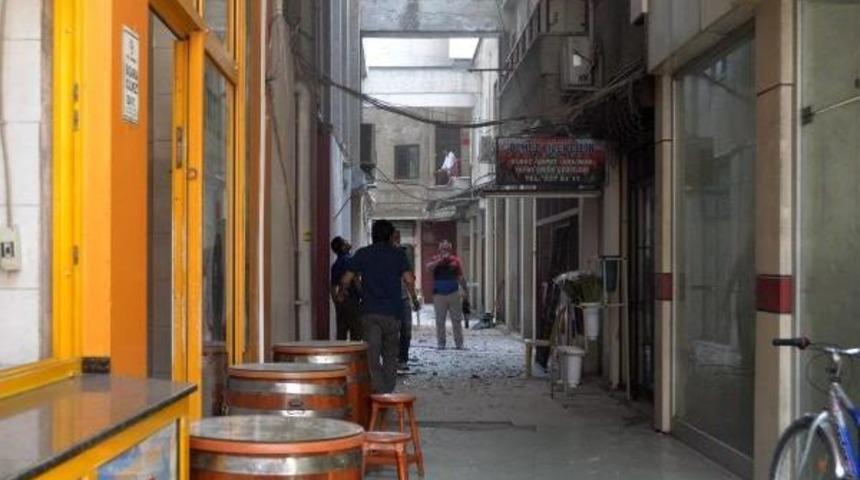 Hdp Mersin Ve Adana Il Binalarında Patlama (3)- D&uuml;zeltme