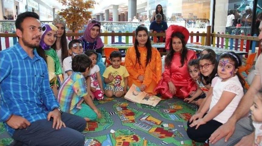 &ldquo;&ccedil;ocuk Haklarını&rdquo; Eğlenerek &Ouml;ğrendiler