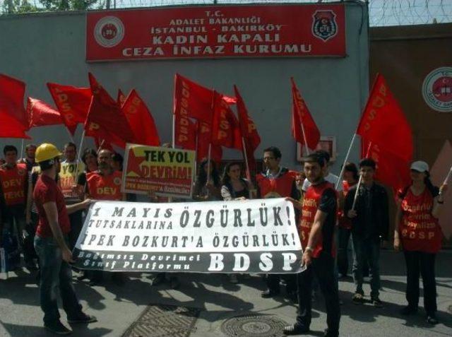Bakırköy’Deki Kadın Kapalı Ceza İnfaz Kurumu Önünde Eylem