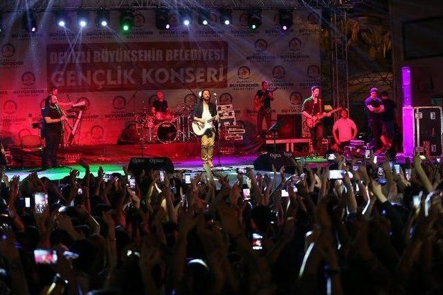 Denizli Kolpa Ve Fettah Can&rsquo;la Coştu 1