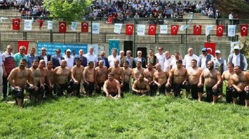 Bursa &Ccedil;alı G&uuml;reşleri'nde Başpehlivan Fatih Atlı