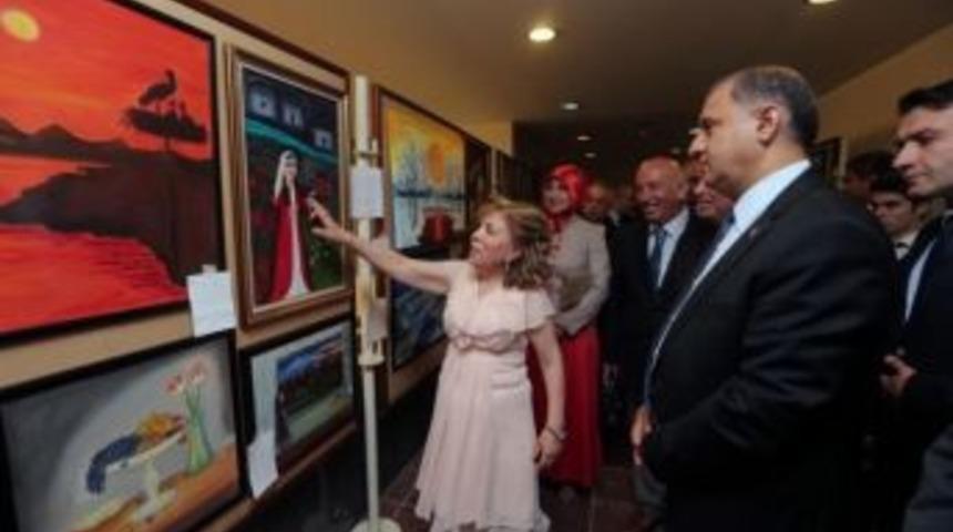 M&uuml;zeler Haftası&rsquo;nda Resim Sergisi A&ccedil;ıldı