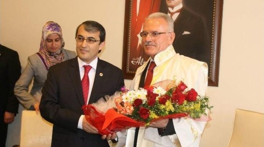 Bozok &Uuml;niversitesi Rekt&ouml;r&uuml; Prof. Dr. Salih Karacabey G&ouml;revine Başladı