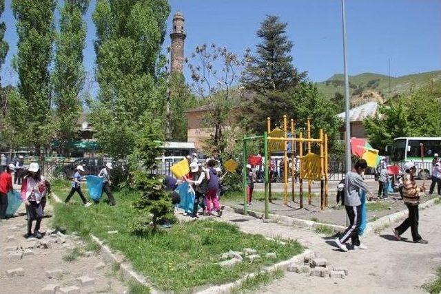 Bitlis Belediyesi’nden Temizlik Kampanyası