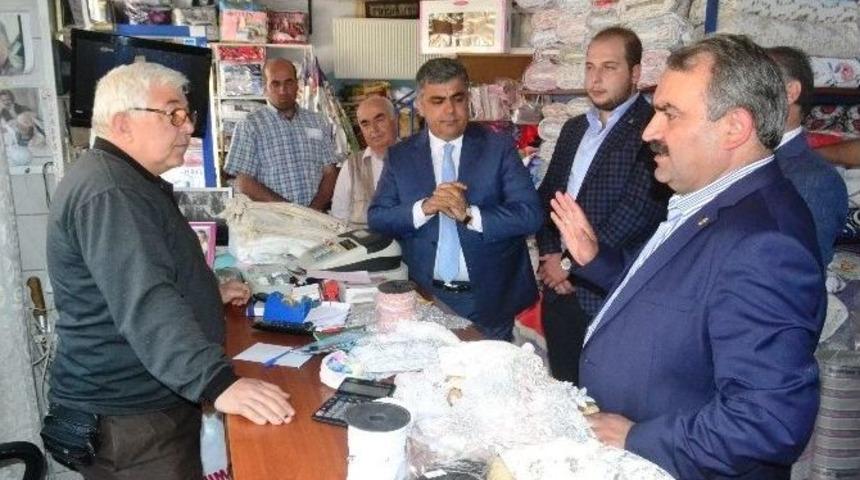 Etyemez; &ldquo;sisi&rsquo;yi, Darbecileri Ve Batıyı Kınıyorum&rdquo;