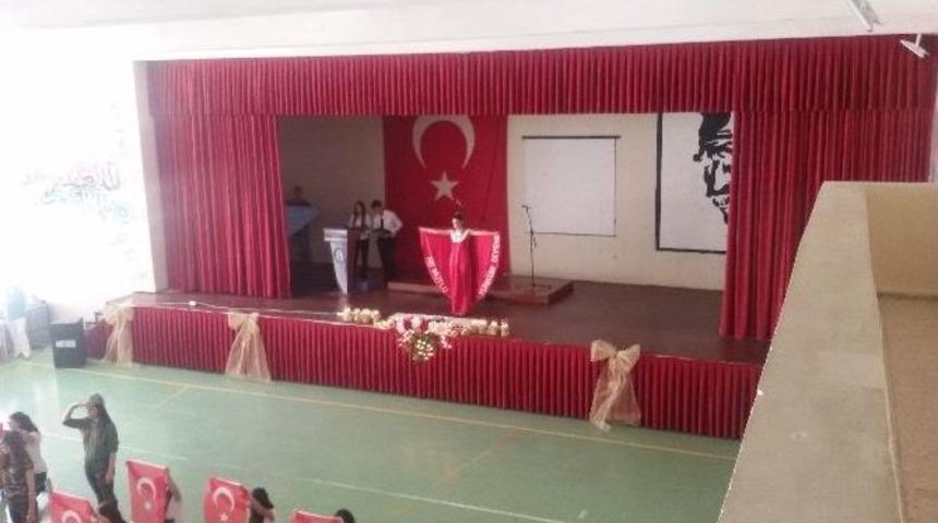 Ayvalık&rsquo;ta Gen&ccedil;liğin Valsi