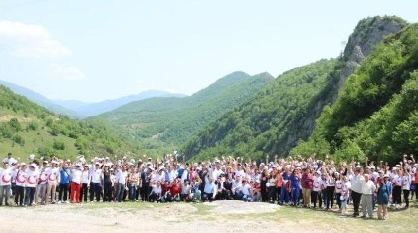 Milletvekili Tun&ccedil;, Doğa Y&uuml;r&uuml;y&uuml;ş&uuml; Yapan Ge&ccedil;lerle
