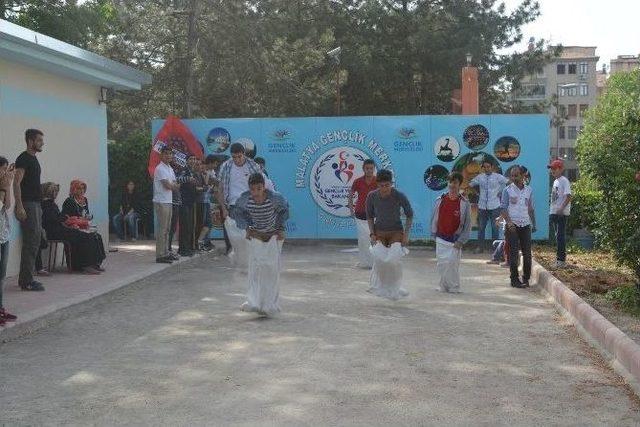 Gen&ccedil;lik Haftasında Sokak Oyunları 1