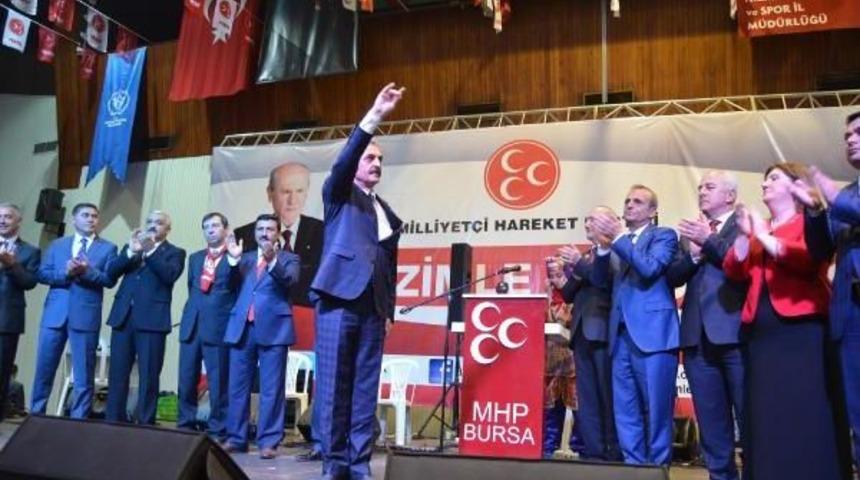Mhp&rsquo;Li B&uuml;y&uuml;kataman: Atat&uuml;rk Orman &Ccedil;iftliği'nin Muhtarı Saraydan &Ccedil;ıkarak Sahaya Indi