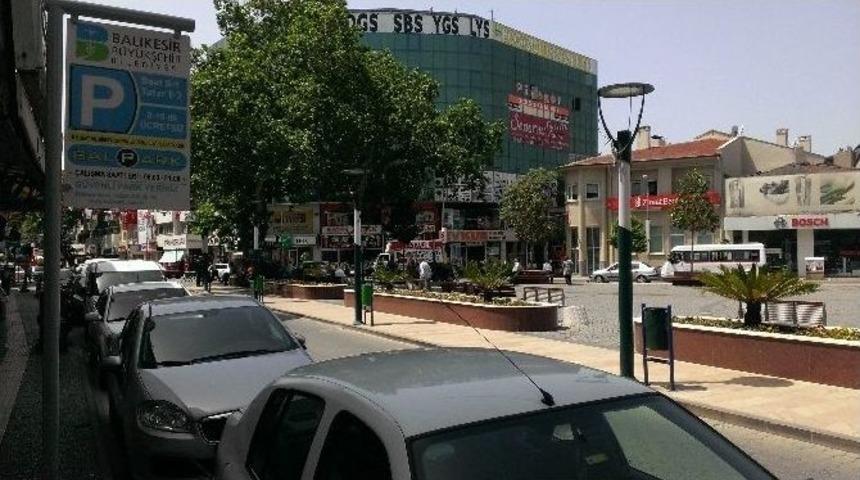 Balpark Tabelaları Takıldı