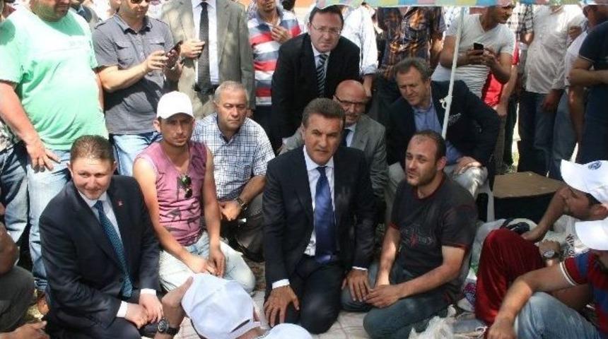 Mustafa Sarıg&uuml;l Tofaş Ve Renault İş&ccedil;ilerini Ziyaret Etti