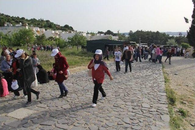 Clk Uludağ Elektrik 200 Öğrenciyi Çanakkale’ye Götürdü