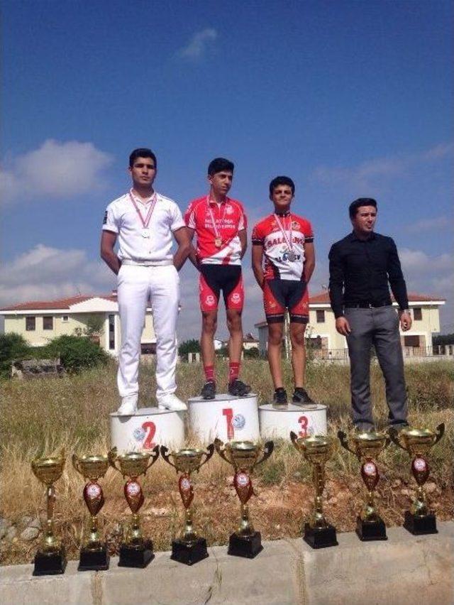 Belediyespor Kul&uuml;b&uuml; Triatlon Takımı, T&uuml;rkiye Şampiyonası&rsquo;na Katılacak 1