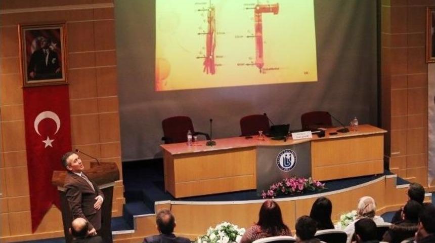 Bayburt &Uuml;niversitesi Tarafından &ldquo;robotik Ve End&uuml;striyel Robotlar&rdquo; Adlı Konferans D&uuml;zenlendi