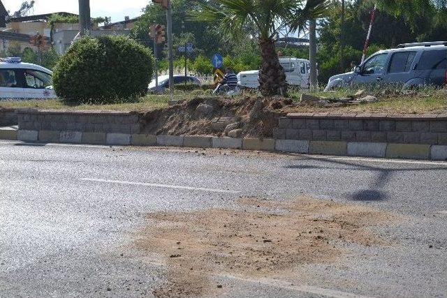 Nazilli’de Polislerin Bulunduğu Araç Takla Attı: 5 Yaralı 1