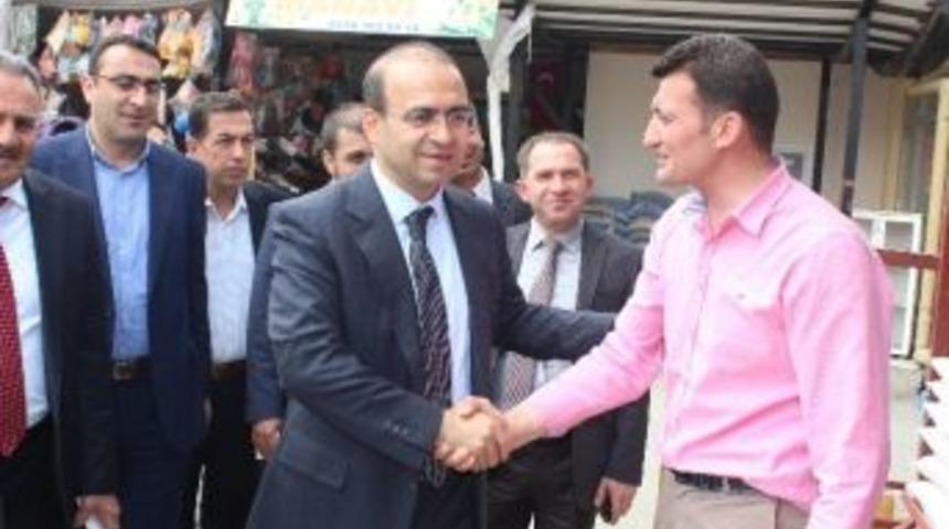 Ak Partili Adaylar Salk&ouml;pr&uuml; Mahallesi&rsquo;nde