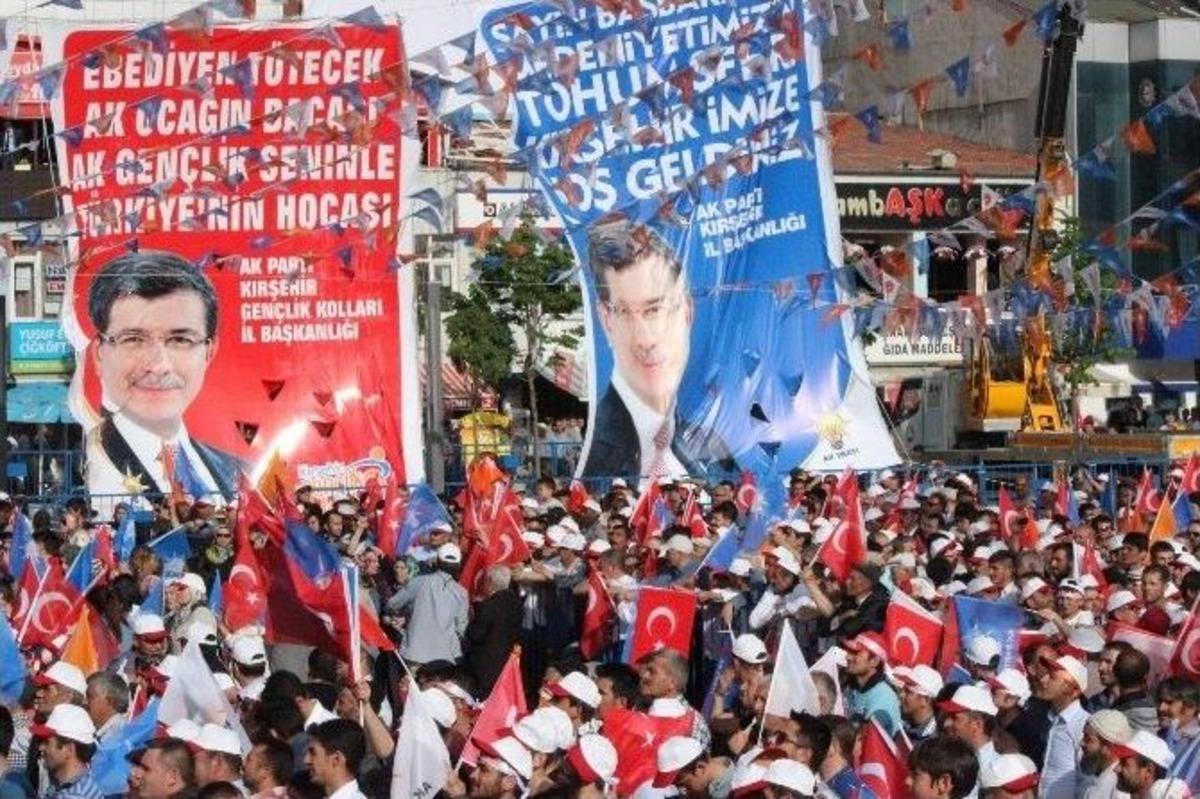 Başbakan Davutoğlu: &ldquo;hdp&rsquo;liler Su&ccedil;lu Değilken Ak Parti&rsquo;ye İftira Attı&rdquo;